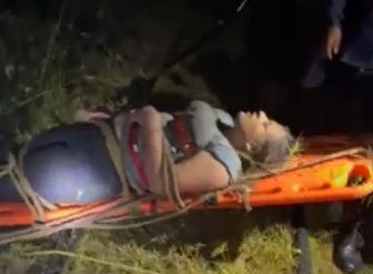 पोखराको सेतीनदी भीरमा अड्केकी युवतीको उद्धार