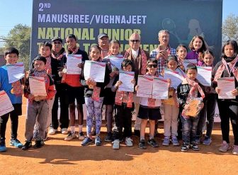 मनुश्री ̸ भिग्नाजित अन्तर्राष्ट्रिय जुनियर टेनिसमा अयार्शलाई दोहोरो उपाधि