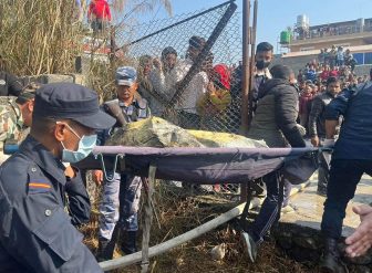 पोखरामा विमान दुर्घटनाका ६९ शव फेला परे, आफ्न्तलाई सोमबार दिने