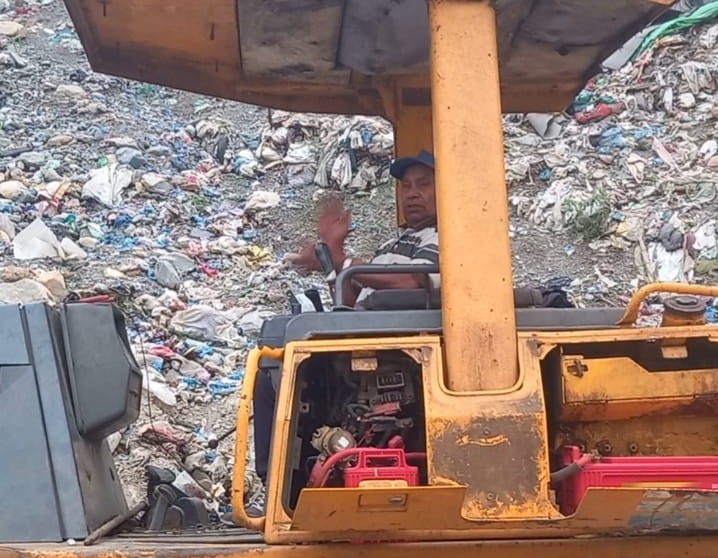 पोखरामा ल्याण्डफिल साइटमा डोजरले च्यापिएर चालकको मृत्यु