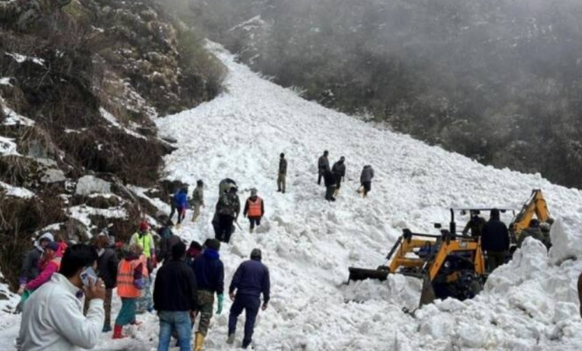 सिक्किम हिमपहिरोमा परेर ३ जना नेपालीको मृत्यु, ३ जना घाईते