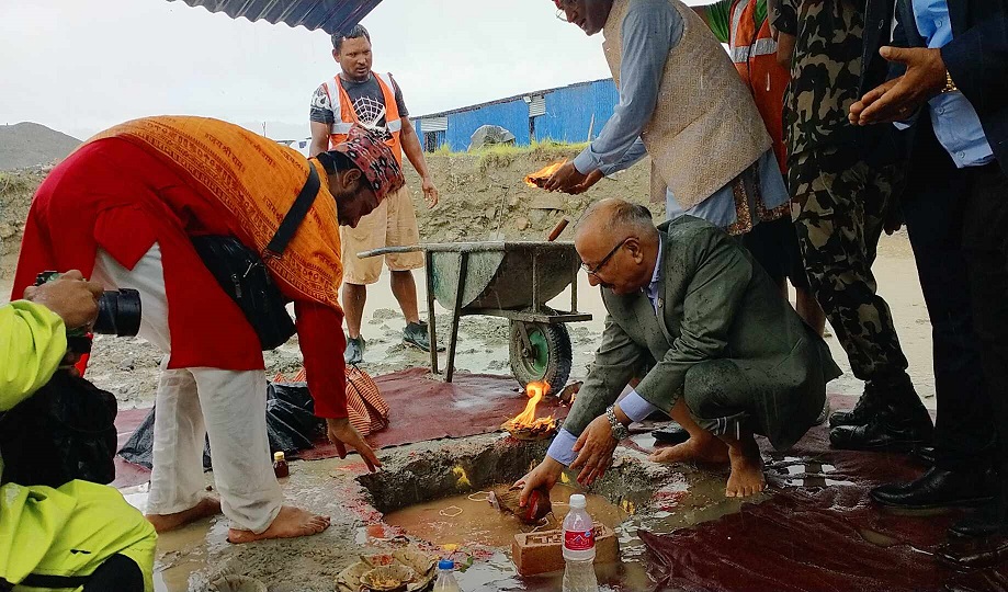 पोखरा विमानस्थल सञ्चालनको ७ महिना पछि हवाई इनधन डिपोको शिलन्यास