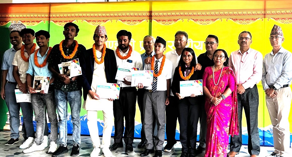 मदरल्याण्डमा गण्डकी प्रदेश स्तरीय खुला कविता प्रतियोगिता, पोखरा विश्वविद्यालयका रोशन प्रथम