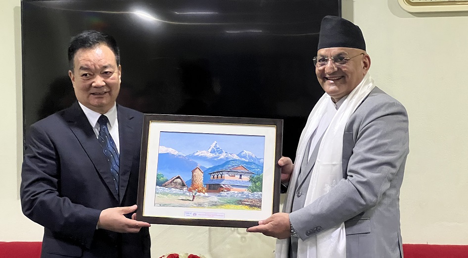 गण्डकीका मुख्यमन्त्री र सिपीसीका सेक्रेटरी भेटः तिब्बती नाका, पोखरा एरपोर्ट विषयमा छलफल