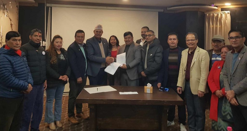सफल पोखरा अन्तर्राष्ट्रिय म्याराथन र रोटरी डिस्ट्रीक ३२९२ बिच प्रायोजकको सम्झौता
