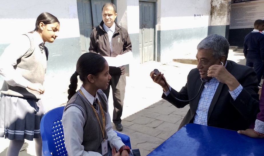 राष्ट्रिय माविको हीरक महोत्सवः निःशुल्क स्वास्थ्य शिविरमा पहिलो दिन तीन सय १० जनाको परिक्षण