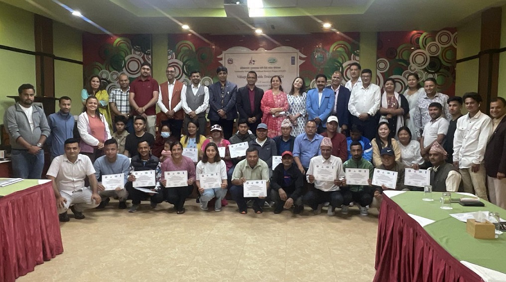भिटोफ गण्डकीद्धारा गाउँले गाइड तालिम
