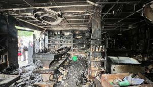 पोखराको लेकसाइडमा पसलमा आगोलागि, करोडको क्षती तस्बिरः आशिष पुरी