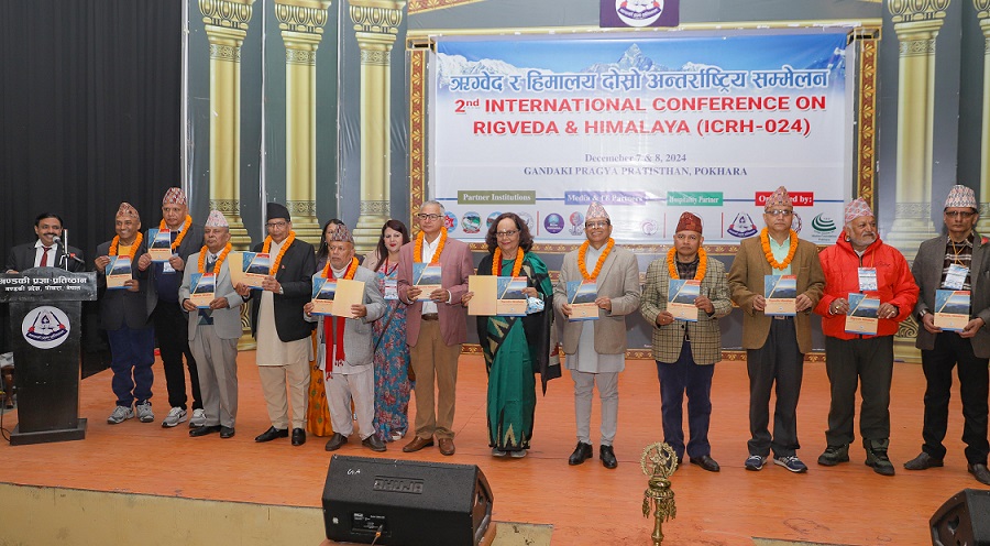 ऋग्वेद जस्ता पूर्वीय वाङ्मयसँग सम्बन्धित ग्रन्थहरु हाम्रा सांस्कृतिक धरोहर हुन्ः प्रदेश प्रमुख भट्ट
