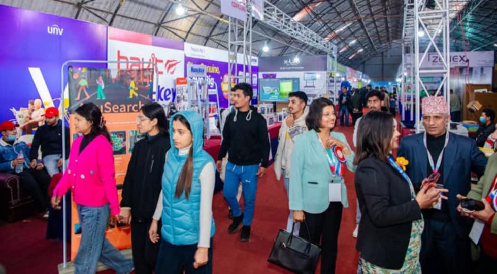 सूचना प्रविधिको जानकारी लिने थलो बन्यो व्यापार मेला, शनिबार १८ हजारले गरे अवलोकन