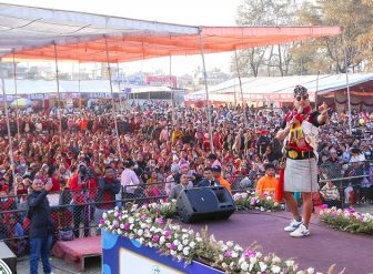 पोखरा महोत्सवमा दर्शकको भीड