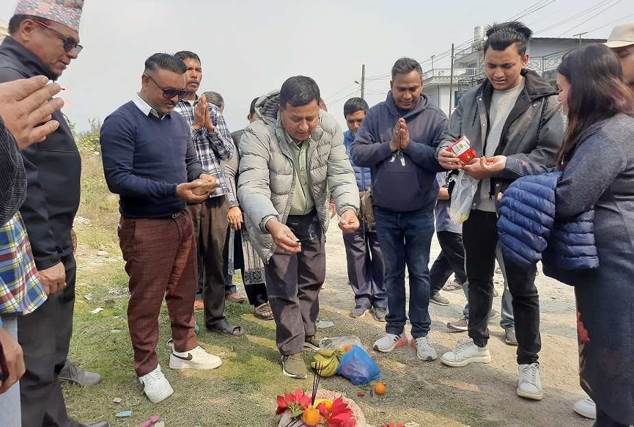 पोखरा १४ र २६ जोड्ने सडक निर्माण शुरु