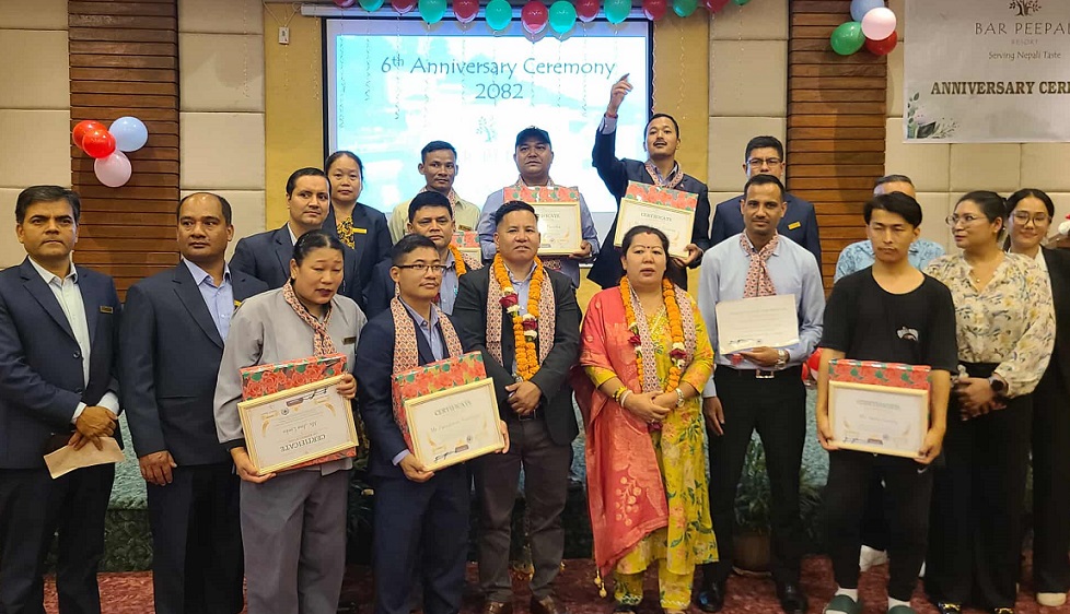 वरपीपल रिसोर्टको छैटौं वार्षिकोत्सवमा कर्मचारी सम्मानीत, छिटै घान्द्रुकमा पनि