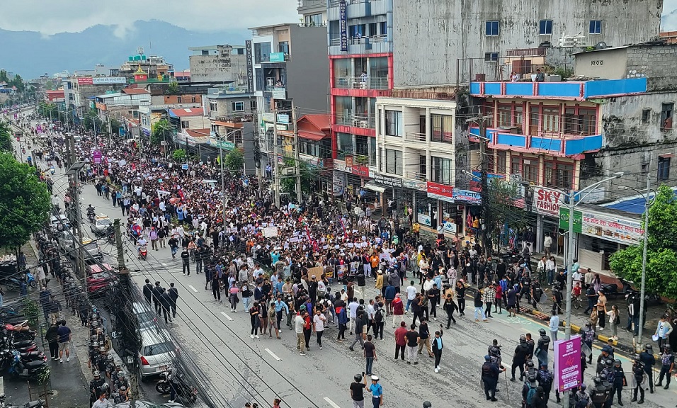 पोखरामा पनि अनिश्चितकालीन कफ्र्यू, काठमाडौंमा जेनजीको प्रदर्शनमा पाँच जनाको मृत्यु