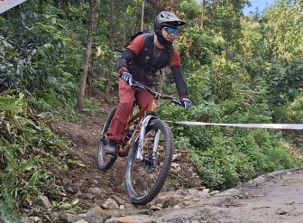 अन्तर्राष्ट्रिय इन्डुरो रेस पोखरामा सुरु, ८ देशका माउन्टेन बाइक प्रेमीको सहभागिता