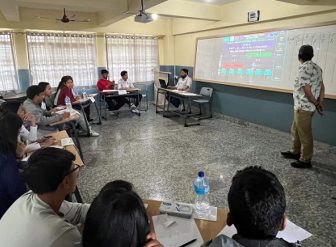 मदरल्याण्ड माविमा गणित हाजिरीजवाफ