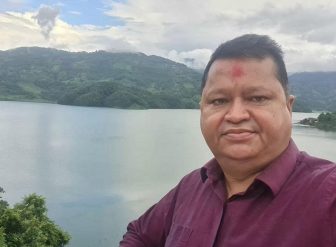 पूर्व बैंकर रेशमबहादुर थापाको जिप दुर्घटनमा निधन