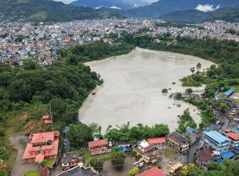 पोखराको रामघाटमा सेती नदी थुनिएर ताल तस्बिर- सञ्जय शाक्य
