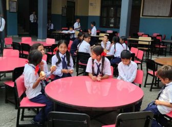 तालबाराही माविलाई नाफा र भर्गोविल्ड्सको १५ लाख बराबरको बालमैत्री फर्निचर